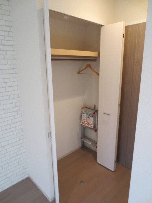 物件内観写真16　(収納)