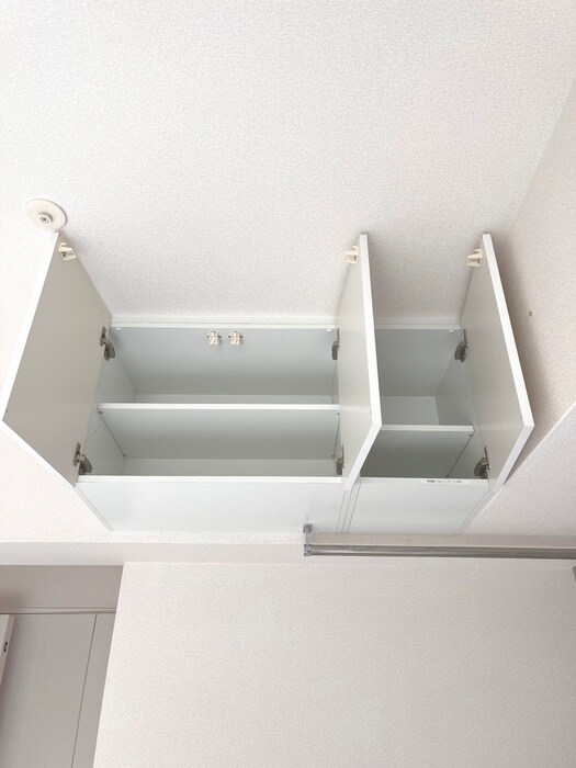 物件内観写真18　(収納)