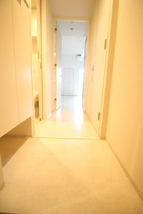 物件内観写真19　(廊下)