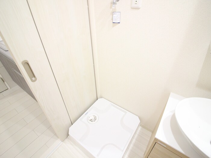 物件内観写真19　(洗濯機置場)