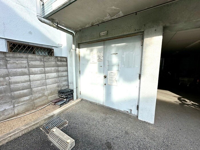 物件外観写真6　(建物設備)