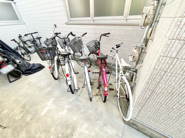 駐輪場