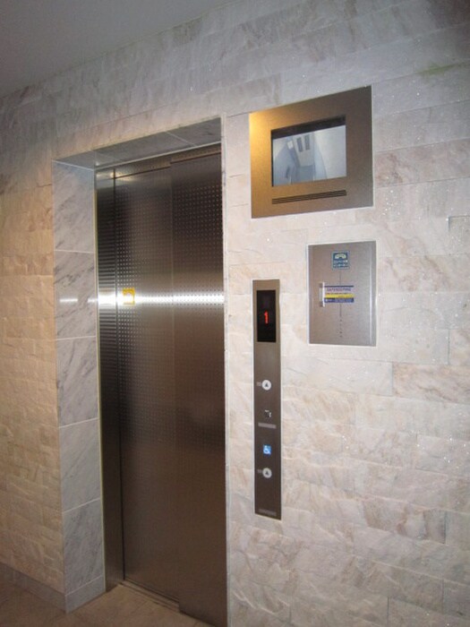 物件外観写真2　(建物設備)