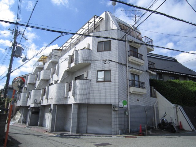 物件外観写真2　(外観写真)