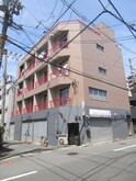 マキマンション