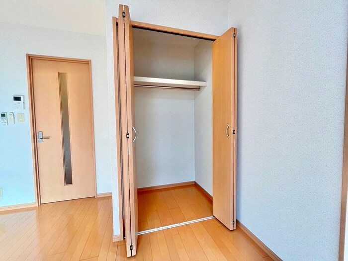 物件内観写真16　(収納)