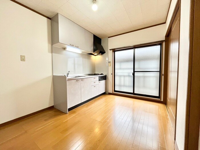 物件内観写真6　(居室)