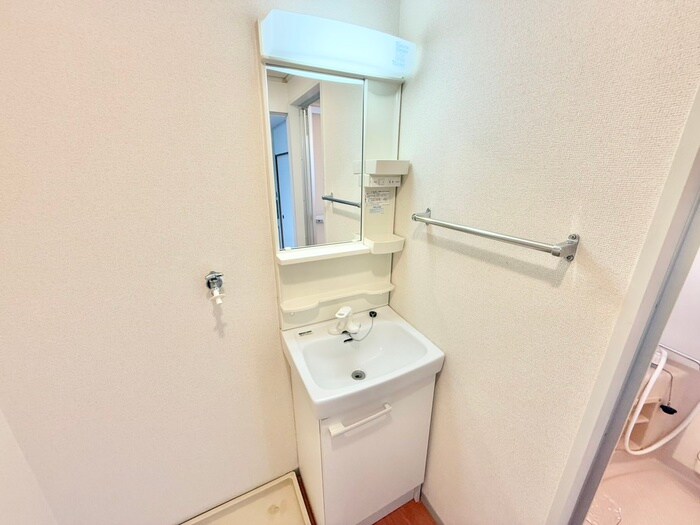 物件内観写真14　(洗面)