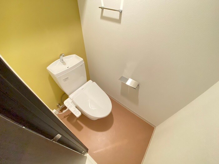物件内観写真13　(トイレ)