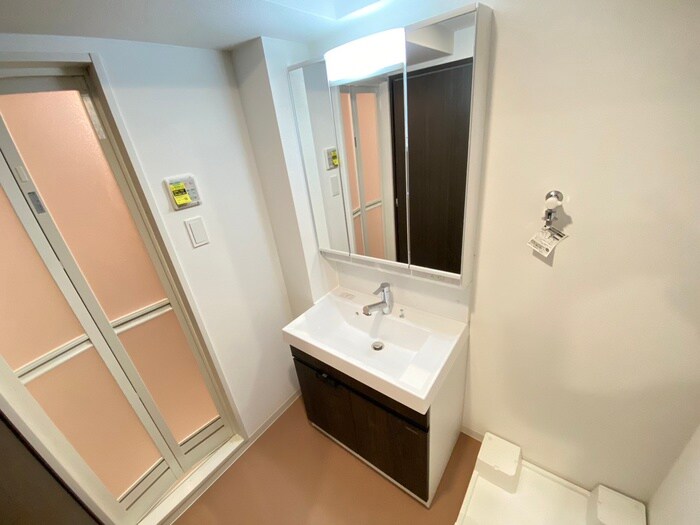 物件内観写真14　(洗面)