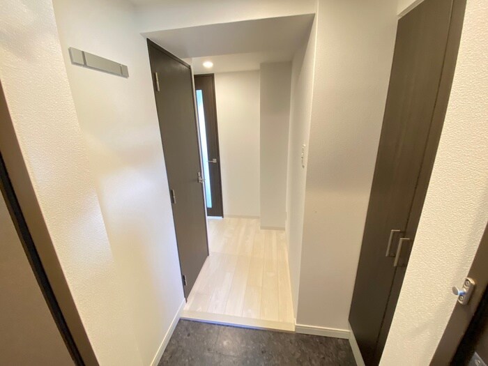 物件内観写真19　(廊下)