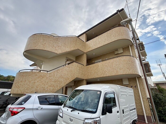 物件外観写真3　(外観写真)