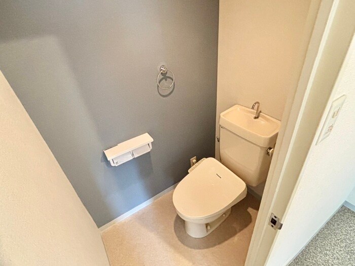 物件内観写真10　(トイレ)
