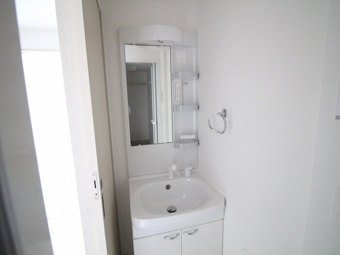 物件内観写真11　(洗面)