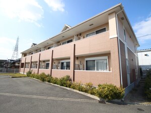 サライ外観写真
