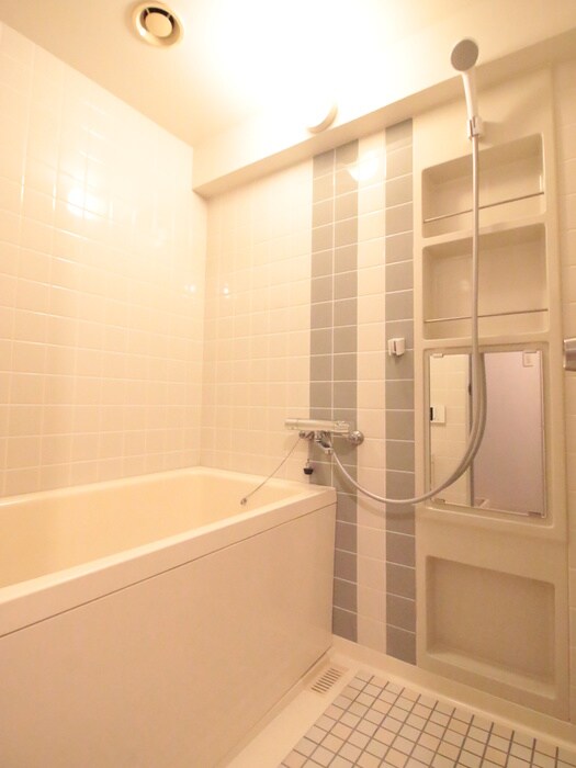 物件内観写真10　(バス／シャワールーム等)