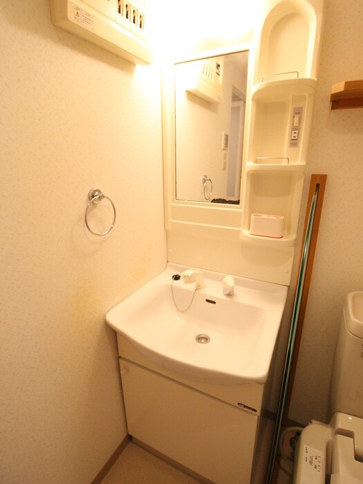 物件内観写真11　(洗面)