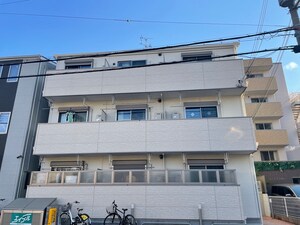 バウハウス鷹合外観写真
