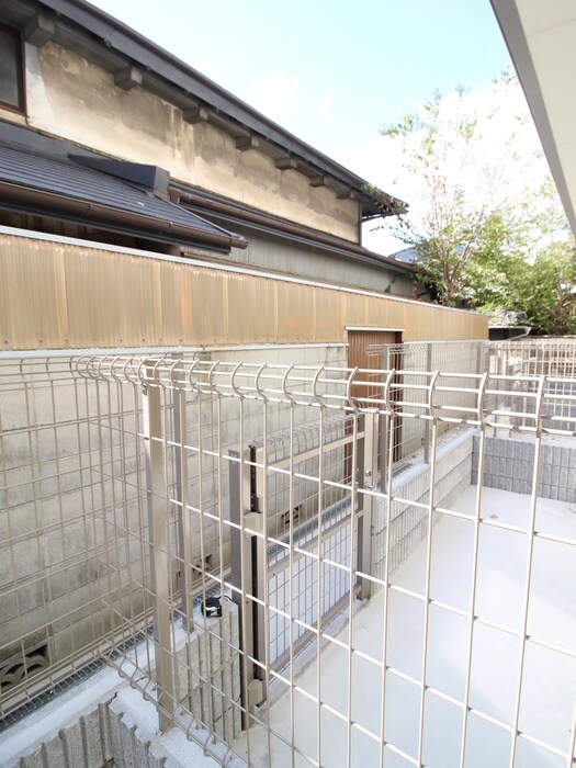 物件内観写真17　(室内からの展望)