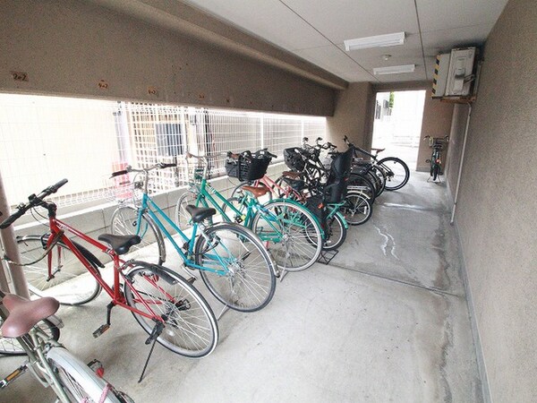 駐輪場