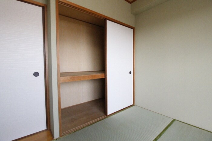 物件内観写真12　(居室)