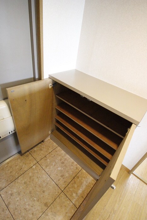 物件内観写真16　(靴箱)