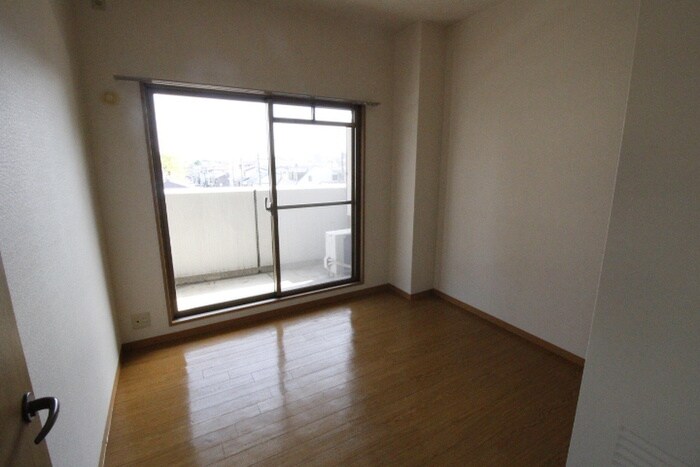 物件内観写真22　(居室)