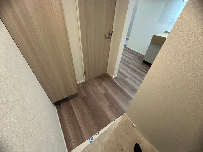 物件内観写真17　(廊下)
