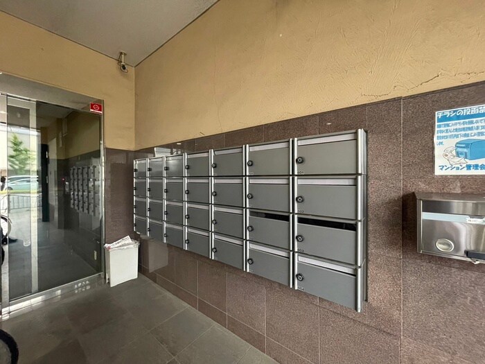 物件外観写真3　(建物設備)