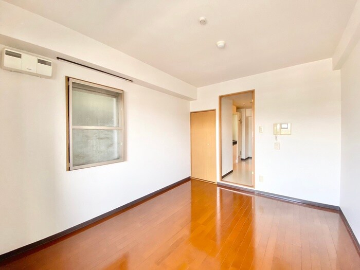 物件内観写真13　(居室)