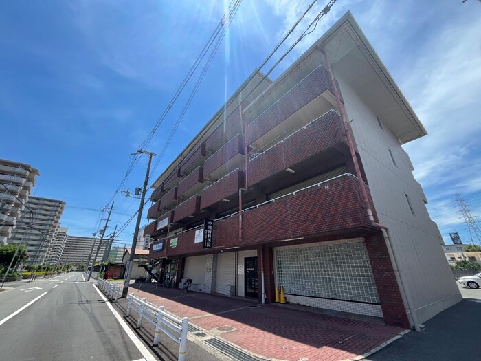 物件外観写真6　(外観写真)