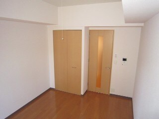 物件内観写真3　(居室)