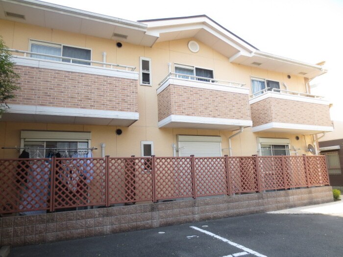 物件外観写真3　(外観写真)