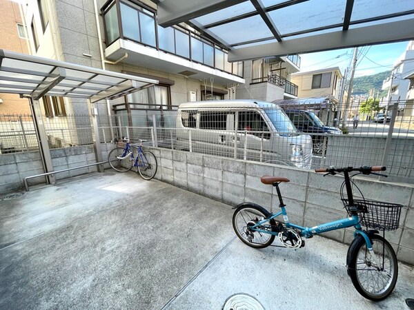 駐輪場