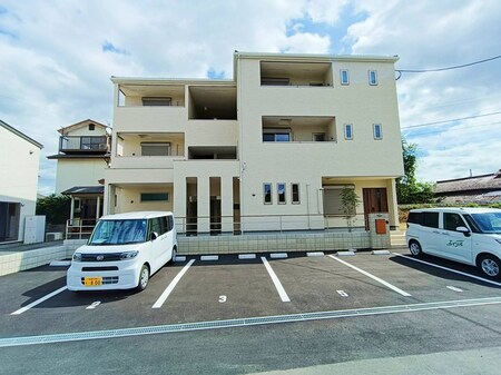 アイメゾン誓願寺外観写真