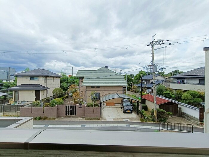 物件内観写真22　(室内からの展望)