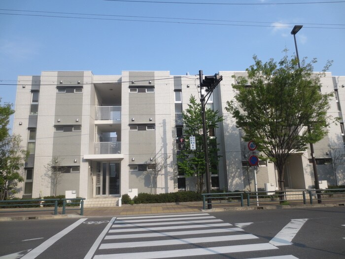 物件外観写真3　(外観写真)