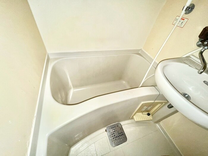 物件内観写真12　(バス／シャワールーム等)