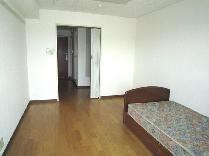 物件内観写真15　(居室)