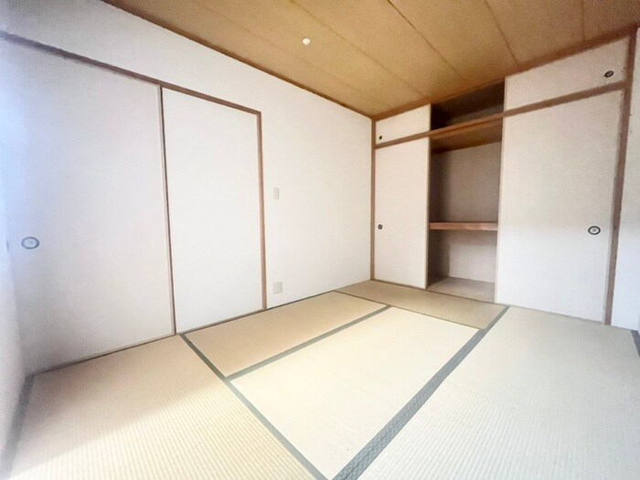 物件内観写真9　(居室)