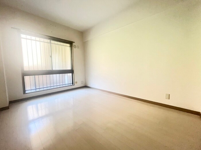 物件内観写真14　(居室)