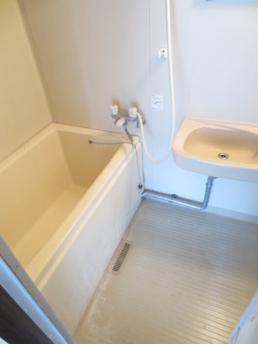 物件内観写真13　(バス／シャワールーム等)