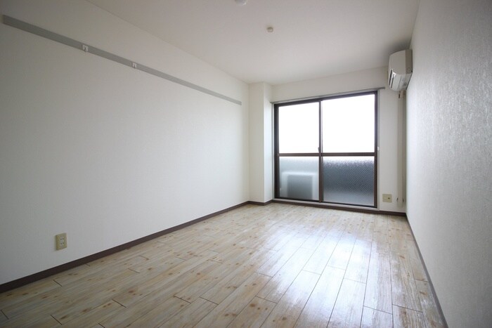 物件内観写真18　(居室)