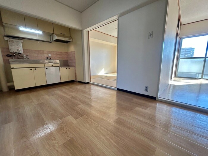 物件内観写真10　(居室)