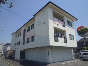 リヴェラ川添外観写真