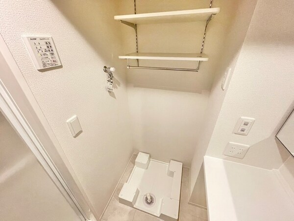 洗濯機置場