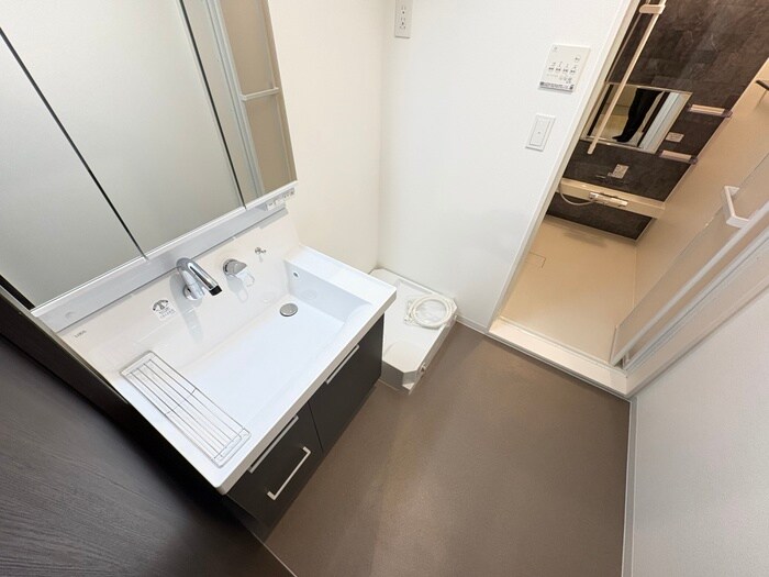 物件内観写真11　(洗面)