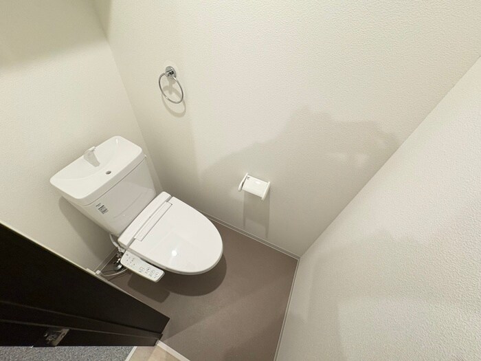 物件内観写真13　(トイレ)