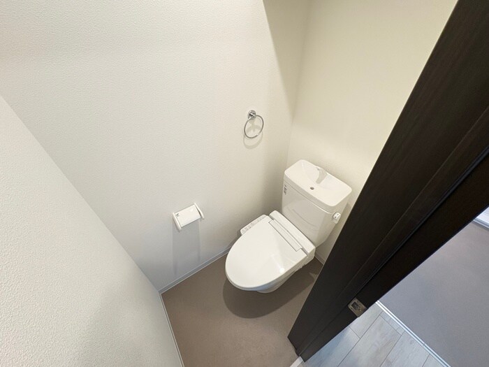 物件内観写真13　(トイレ)