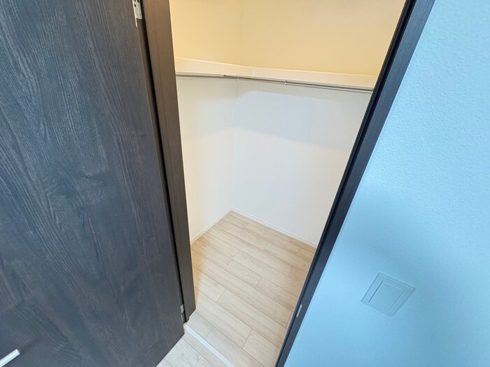 物件内観写真18　(収納)